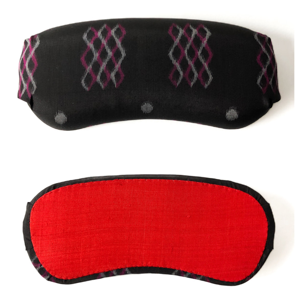 レトロな帯枕・帯板・仮紐・収納バッグセット　銘仙　黒地にピンクと灰の抽象模様 6枚目の画像