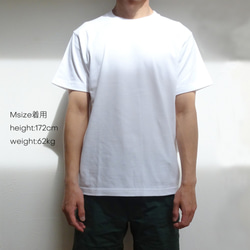 還暦祝いの赤いTシャツ outline/60 お名前＆年齢の数字＆生年月日入り 還暦のお祝いに 8枚目の画像
