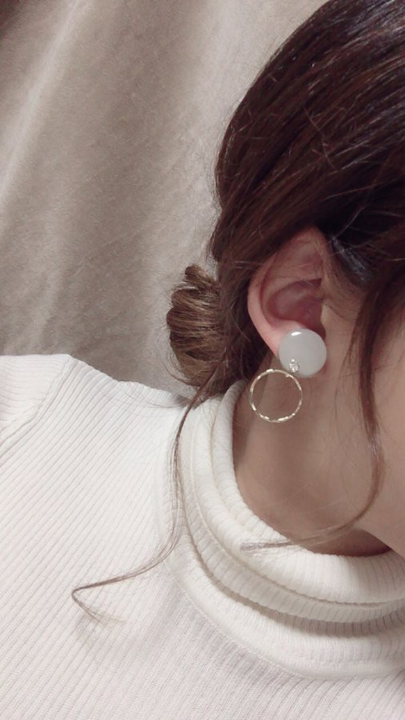 2Way art mini hoop pierce/earring(Ice blue) 2枚目の画像