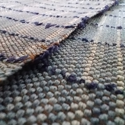 藍染め ストール 手織り シルク インディゴブルー 草木染め ミニスカーフ 7枚目の画像