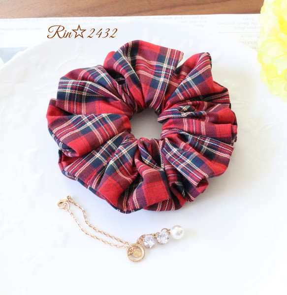 チェック柄・大きめ】オールシーズンお薦めのチェック柄のシュシュ☆赤