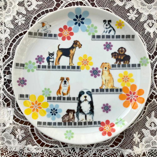即納！ワンコ＆ピアノ＆パワーフラワーの丸皿Φ26.5㎝♥ポーセラーツ 中