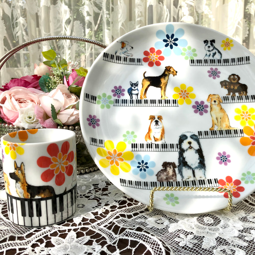 即納！ワンコ＆ピアノ＆パワーフラワーの丸皿Φ26.5㎝♥ポーセラーツ 中