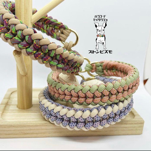 ハート♡首輪 ナイロン100%のパラコードで編む強度の高いリードですお