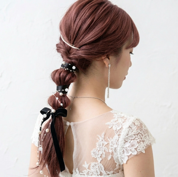 ブラック】パール ＆ サテンリボンの ポニーフック / ヘアアクセサリー