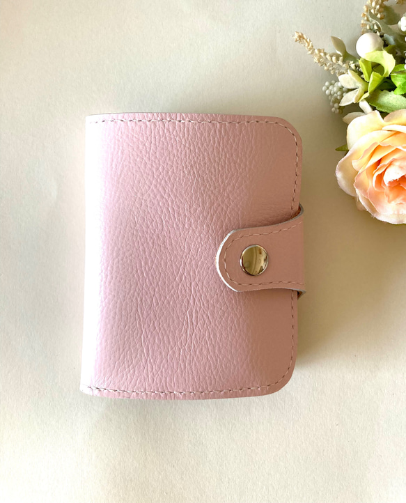 かわいいレザー二つ折り財布・桜ピンク・軽量・送料無料 7枚目の画像