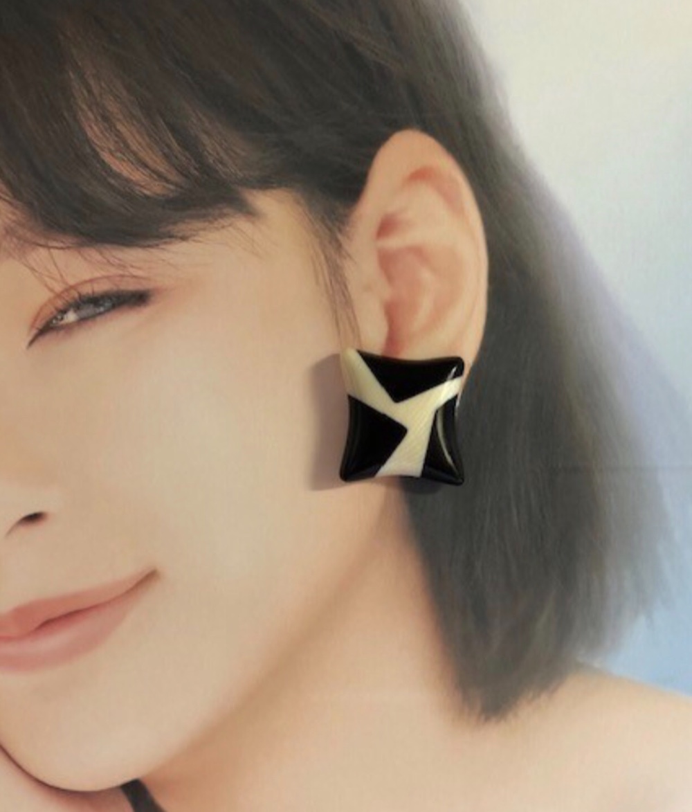 象牙　紫檀　スクエアピアス（14kgf使用)　NI-5