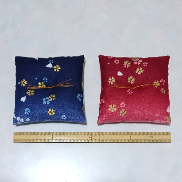 ミニ座布団 置物用 桜吹雪 ハンドメイド ミニチュア ミニ座布団 置物用 桜吹雪 ハンドメイド ミニチュア