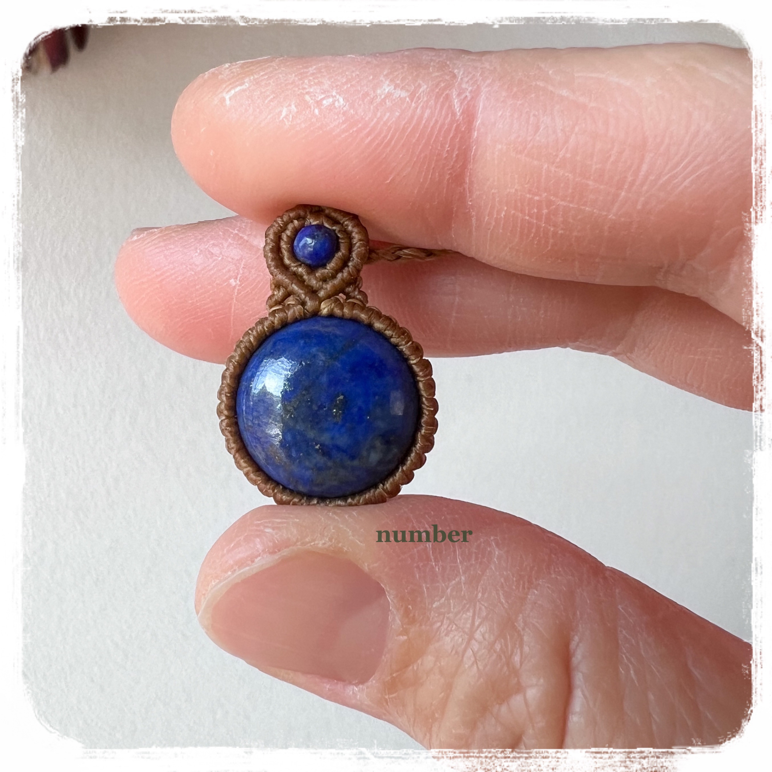 ☆綺麗な青い色☆ラピスラズリのマクラメネックレス☆b☆ ネックレス