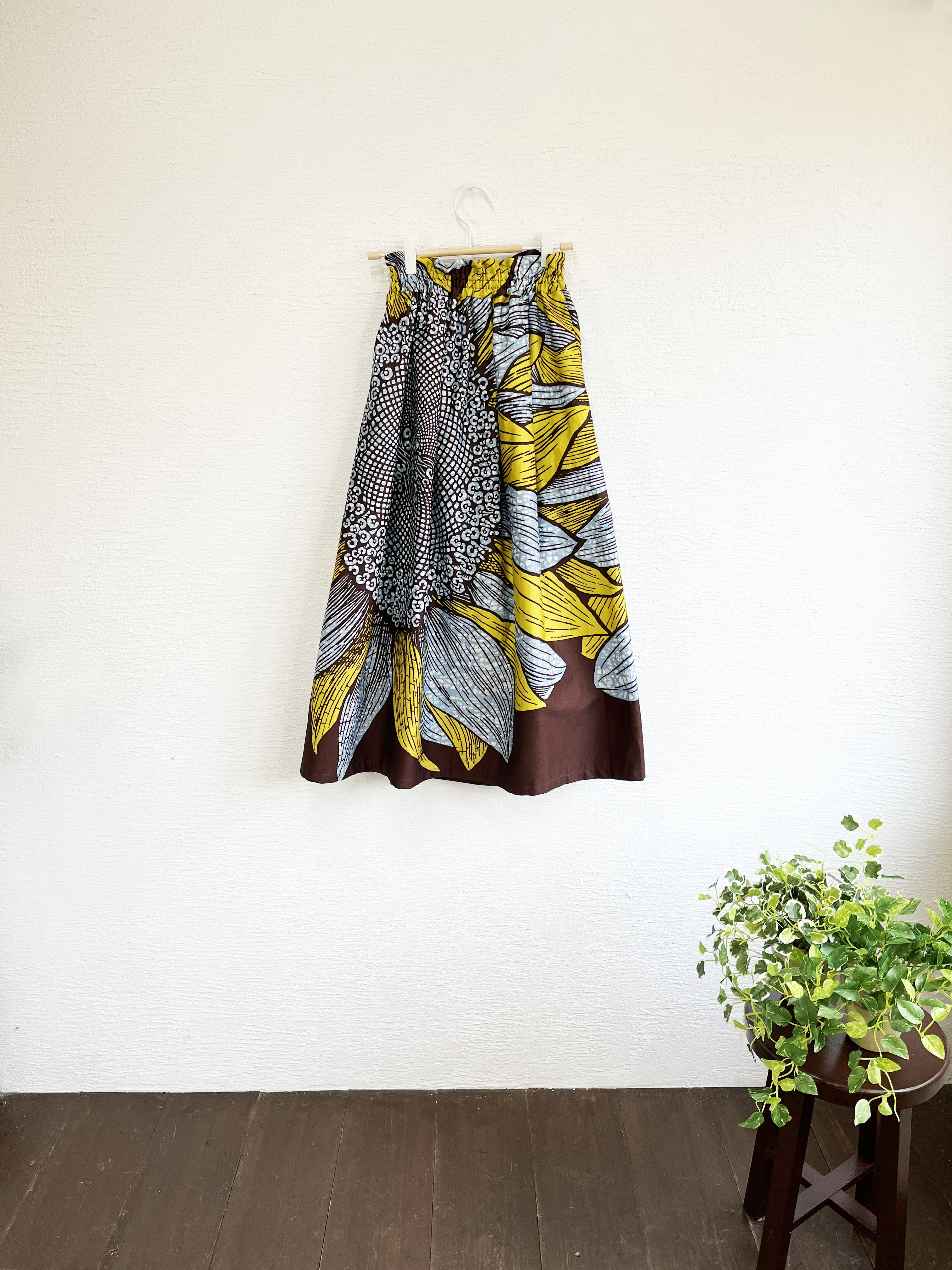 A.Nene✿タックギャザースカート　ひまわり・ロング/マキシ丈　Vlisco社　ろうけつ染め　Japan Made