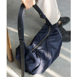 日本Nylon原料配合ヘッド層ナパ牛革3wayショルダーバッグです #紺色です 15枚目の画像