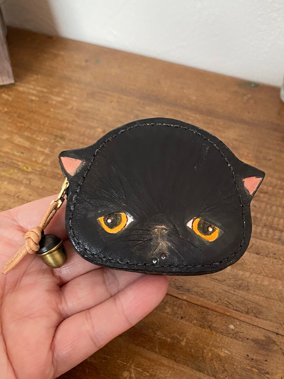 猫の顔型コインケース 1枚目の画像