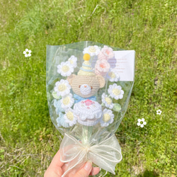 いちごたっぷり！バラとうさぎの編み物ブーケ あみぐるみ sui-sui
