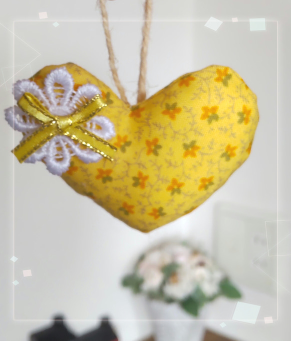 ☆*。sweet yellow  ハートガーランド  ☆*。ハンドメイド 5枚目の画像