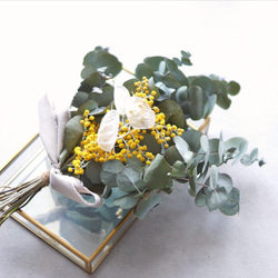 【母の日フラワー2023】ユーカリ&ミモザのスワッグ〜稀少花材ルナリアを添えて〜 7枚目の画像