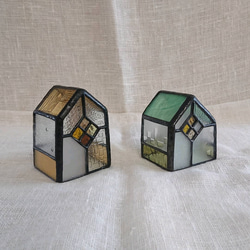ステンドグラス窓の小さな家 〔青い屋根〕 7枚目の画像