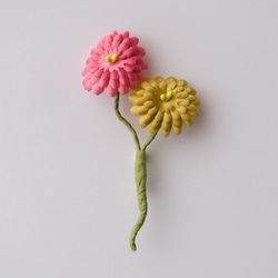 手染めの布花で彩る”染め花のコサージュ” a/ピンク 5枚目の画像