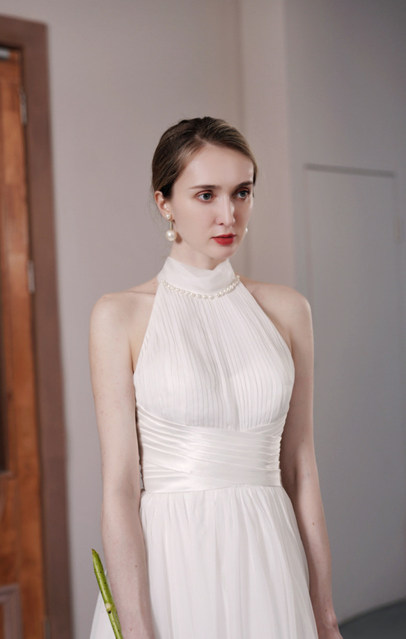 ホルターネック ウエディングドレス バスト ウエスト ヒップ