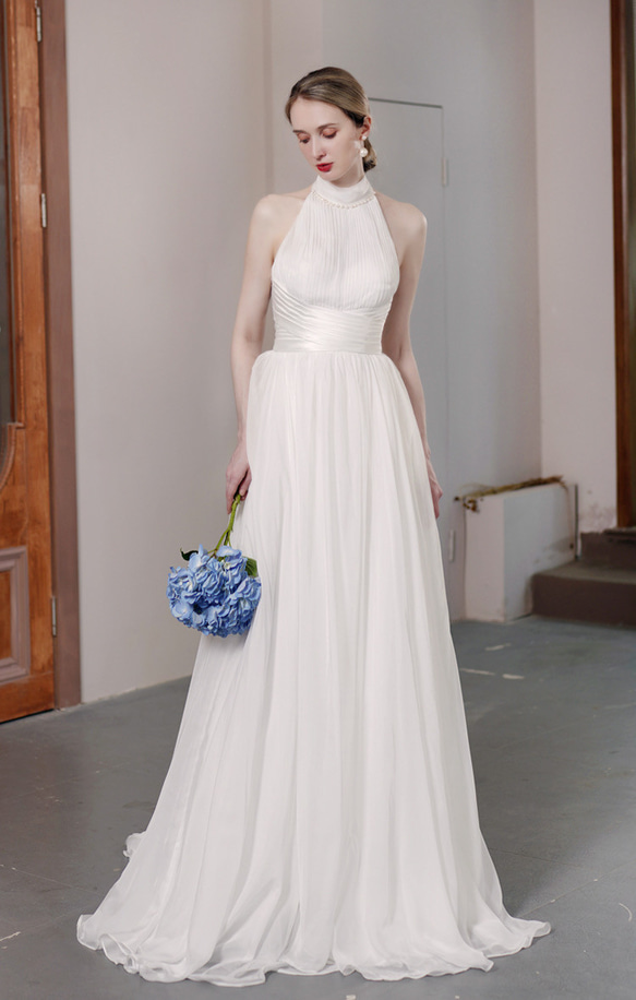 ホルターネック ウエディングドレス バスト ウエスト ヒップ