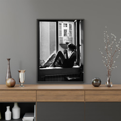 アートポスター モノクロ写真 窓辺のシルエット 影と光の芸術的表現 ヴィンテージ調 4808 6枚目の画像