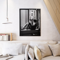 アートポスター モノクロ写真 窓辺のシルエット 影と光の芸術的表現 ヴィンテージ調 4808 5枚目の画像