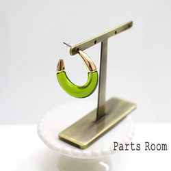 [2 件] 帶金屬帽的圈形耳環 [蘋果綠] [鈦柱/無扣] -mt-4004 第2張的照片