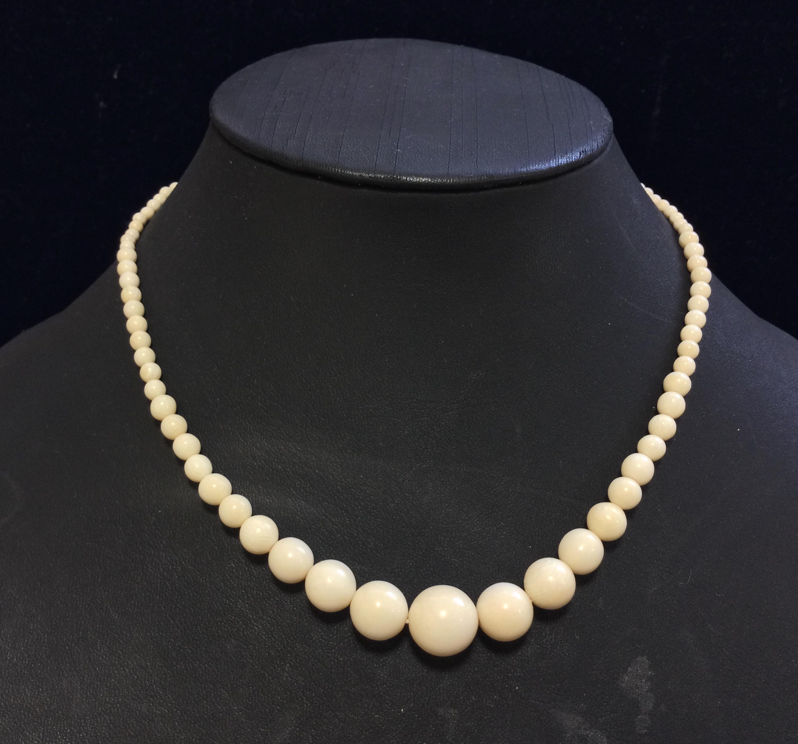 ☆本象牙ネックレス　A-26 ※