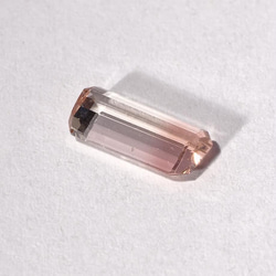 【人気のバイカラー】バイカラートルマリン  1.9ct 7枚目の画像