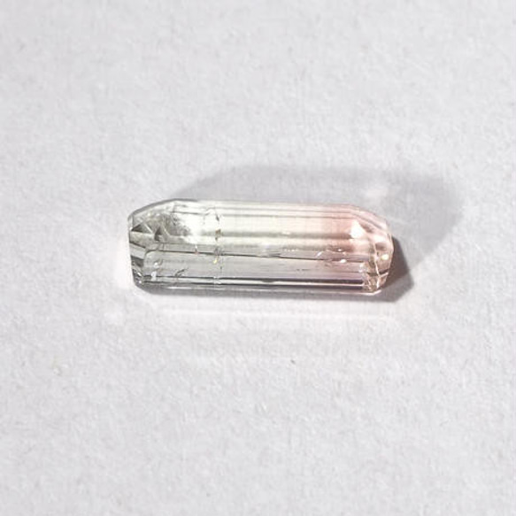 【人気のバイカラー】バイカラートルマリン  1.8ct 4枚目の画像