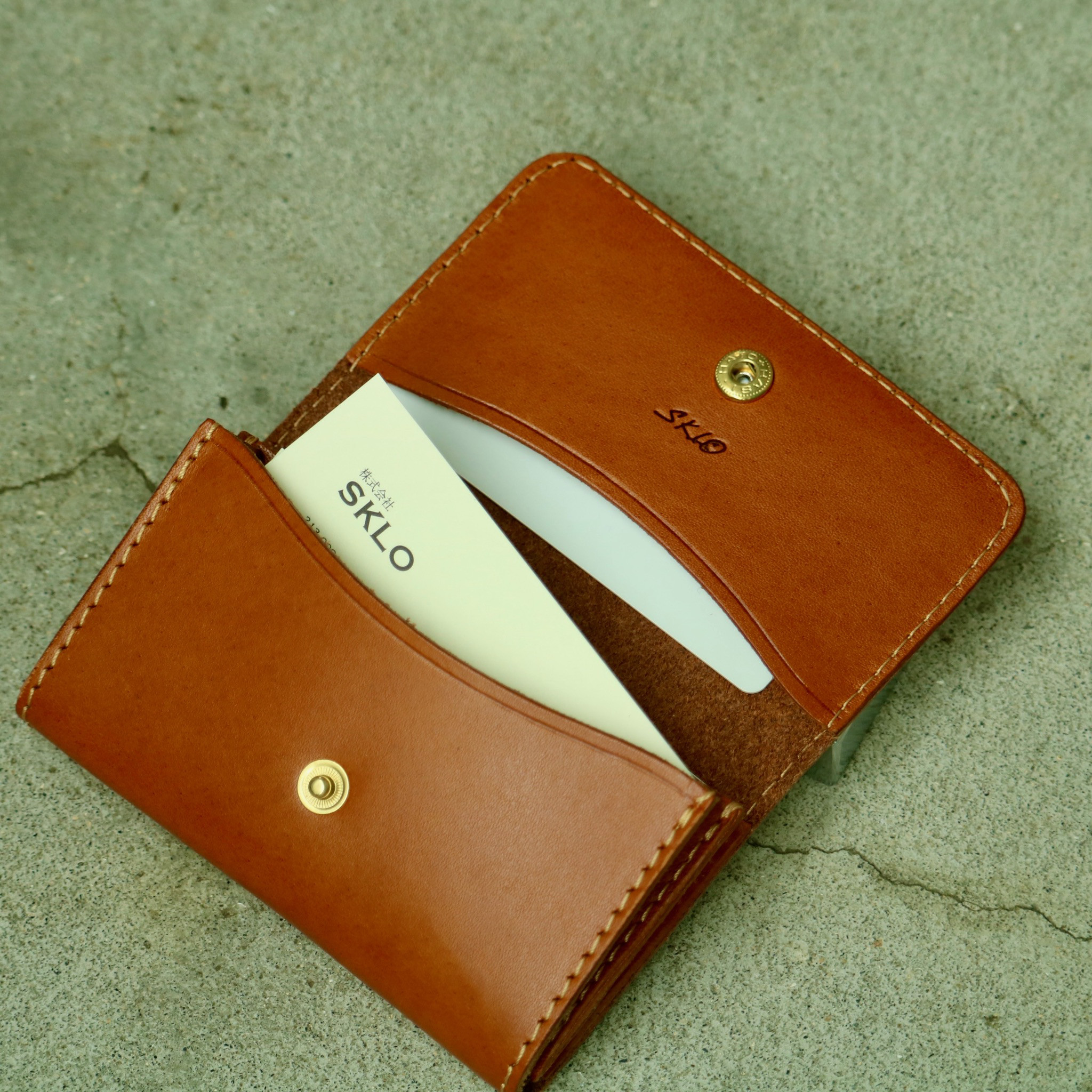 ☆新生活に贈る☆名入れも出来るシンプルな牛革名刺ケース 4,811円