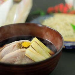 『京鴨せいろそば』京都・山城農産の最高級合鴨のブランド名「京鴨」と柚子香謹製純・手打ちそばの組み合わせをお楽しみ下さい！ 2枚目の画像