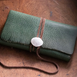 お財布　三つ折り　緑色のお財布　レザーウォレット 1枚目の画像