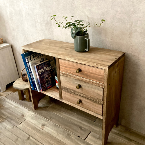 アンティーク風キャビネット 3段棚 木製