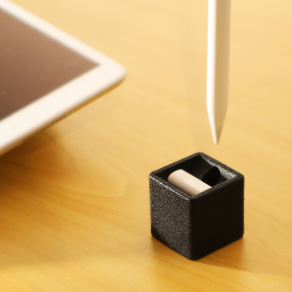 TABLET PEN STAND　CUBOY apple penicilスタンド タブレットペン　黒 ブラック 1枚目の画像