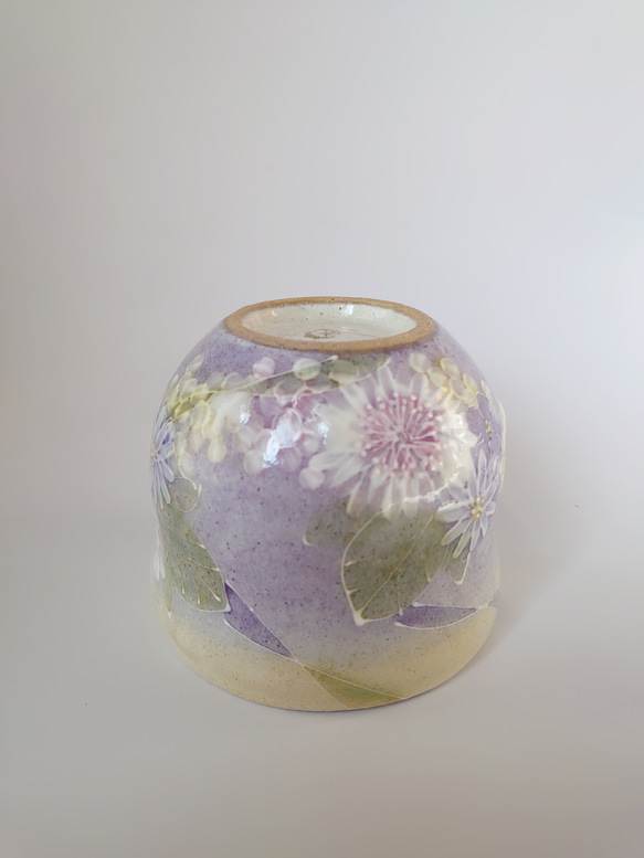 工房ゆずりは　ふくふく碗　紫を主体にした華やかで落ち着いた上品な絵柄　花かざり　29293　 6枚目の画像