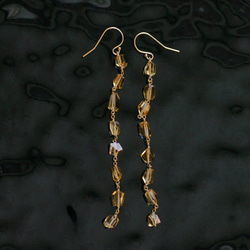 Citrine（earring） シトリンの耳飾り 1枚目の画像