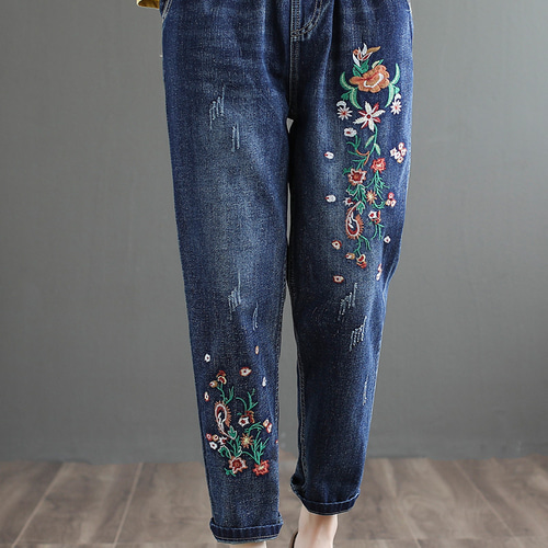 で*)様 最安値　GUCCI 花柄刺繍スキニーデニム GUCCI (グッチ) 17SS Bee Embroidery Patch Jeans 452539 XR423 ビー