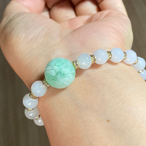 ミャンマー産冰種高級天然ジェダイト本翡翠（A貨）ビーズネックレス 鑑定書付き新品 ミャンマー産冰種高級天然ジェダイト本翡翠（A貨）ビーズネックレス