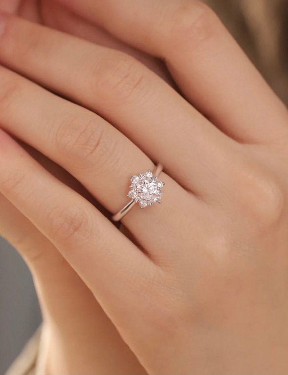 雪の結晶 シンプル モアッサナイト キラキラ 冬 0.5ct ゴージャス リング シルバー925 指輪 かわいい 7枚目の画像