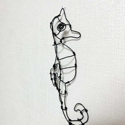 受注販売】タツノオトシゴ 立体 壁掛け ワイヤーアート