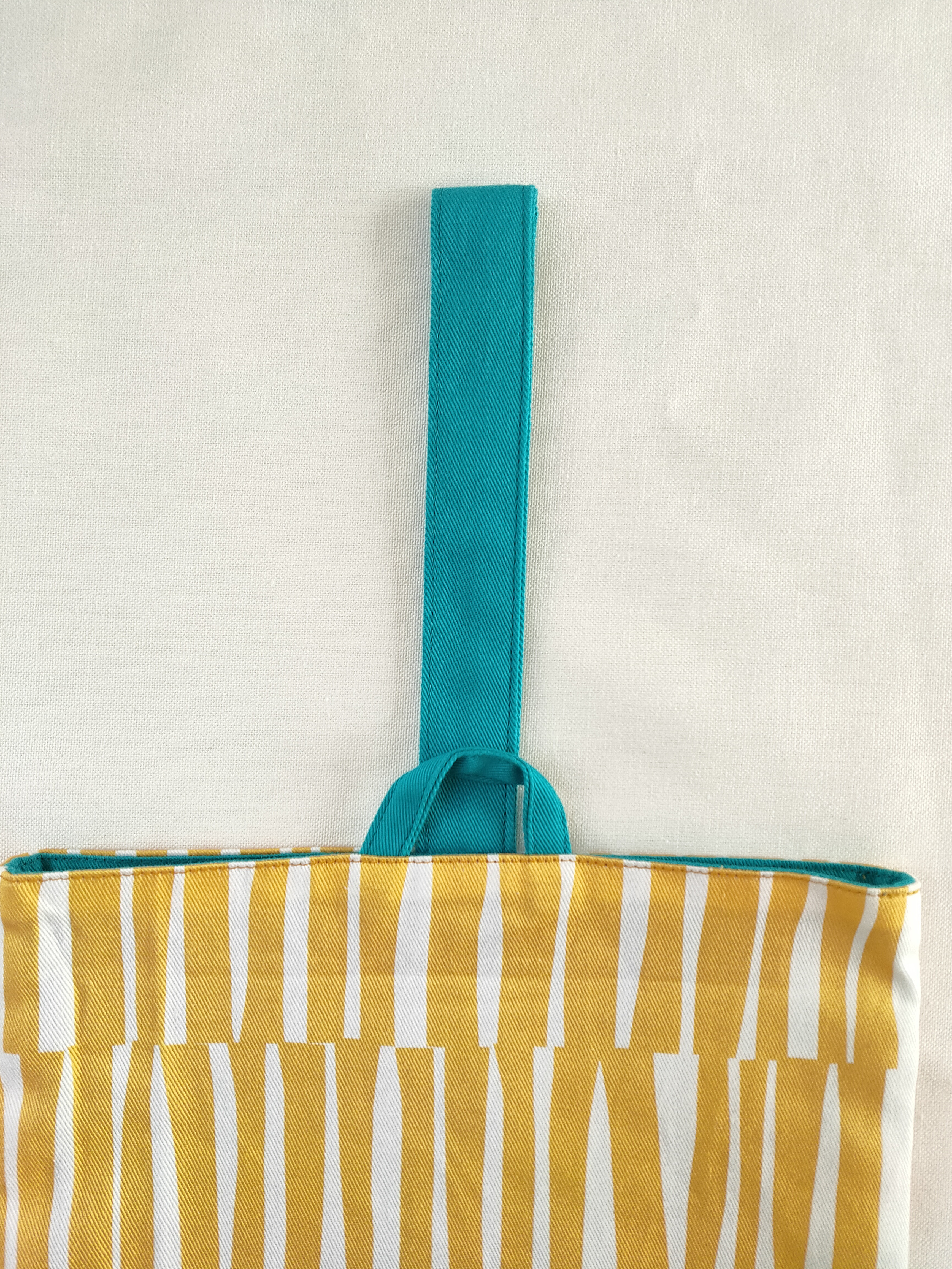 変形ストライプのレッスンバッグと上履き入れと巾着の3点セット