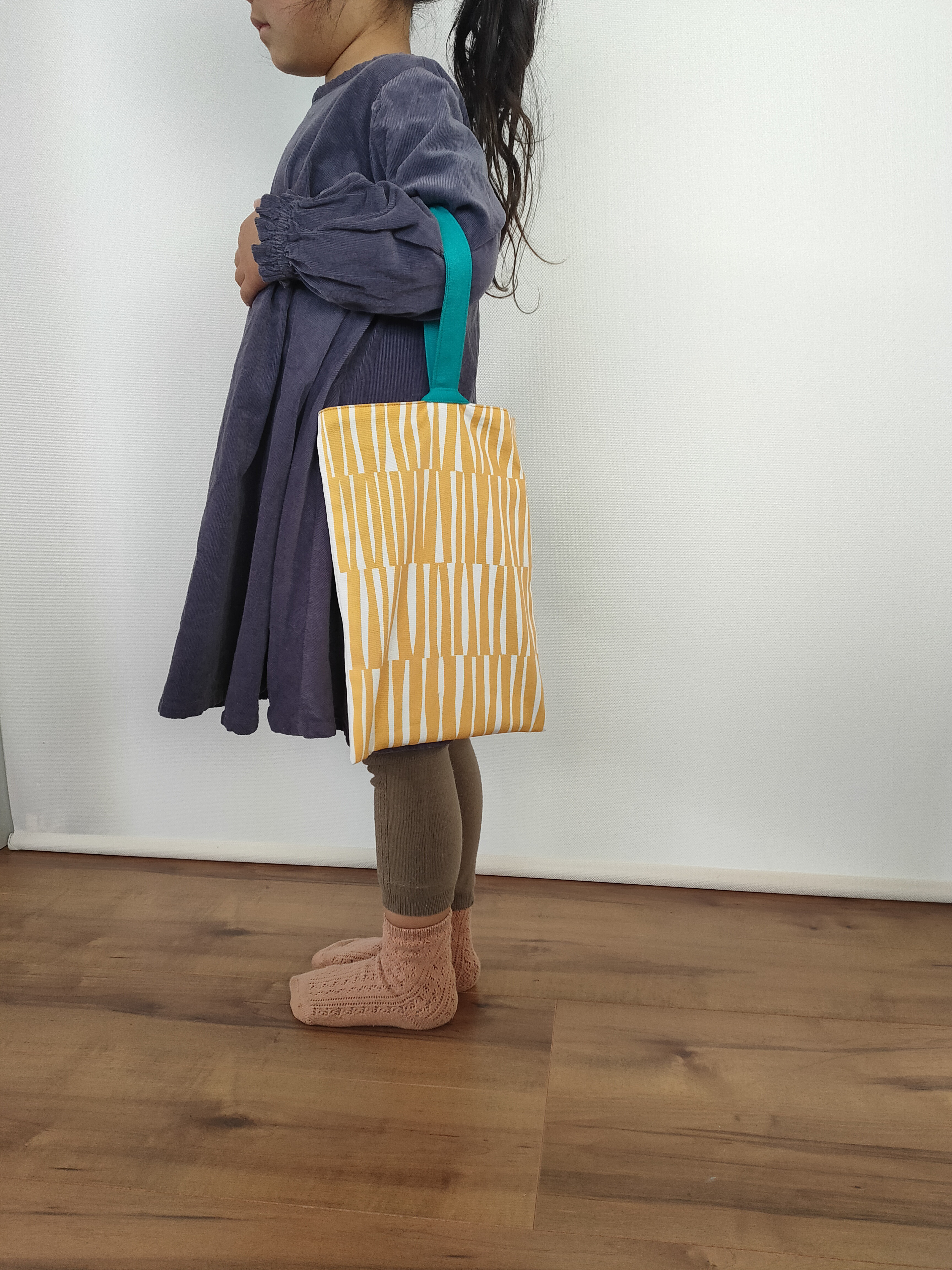 変形ストライプのレッスンバッグと上履き入れと巾着の3点セット