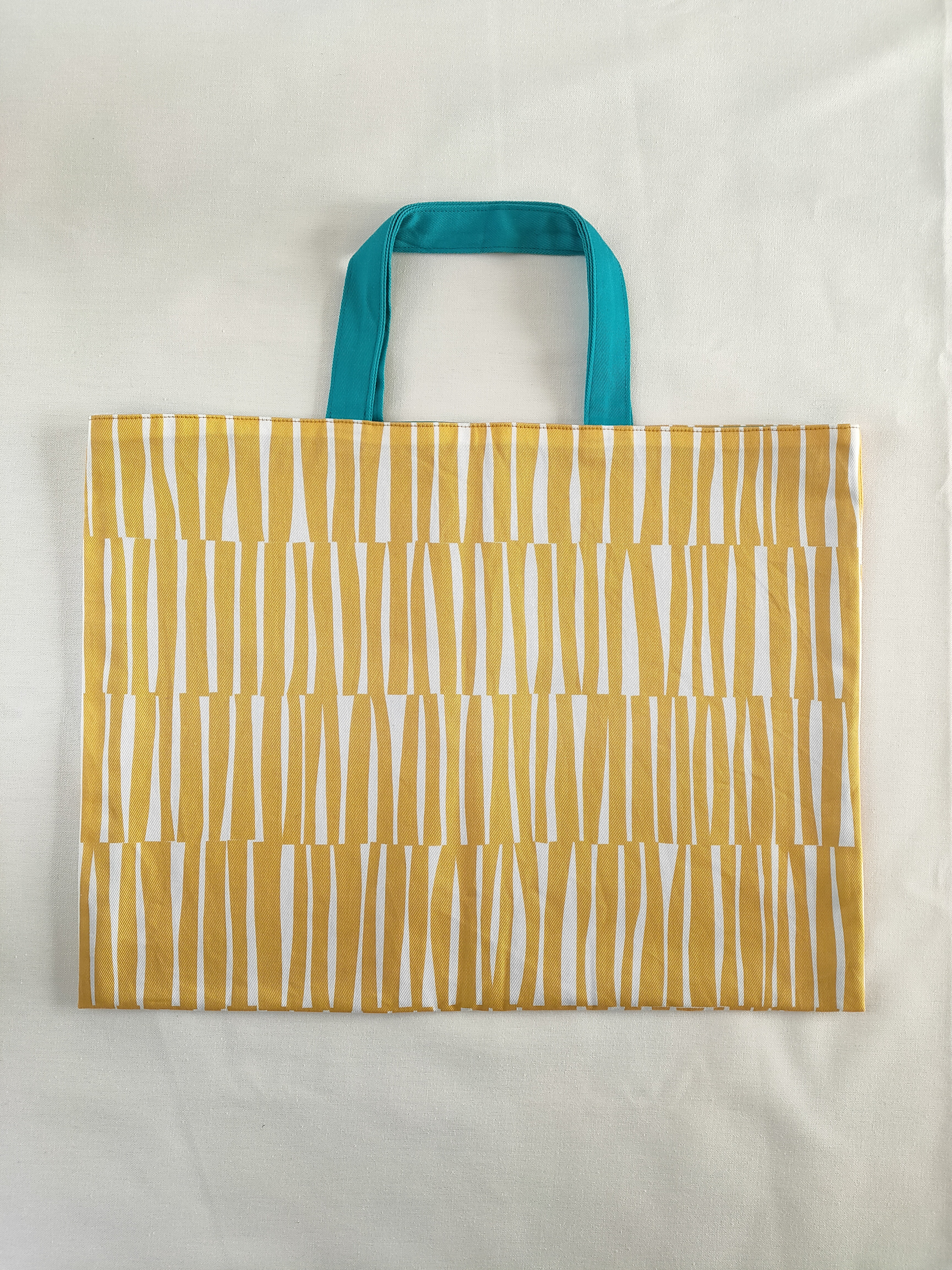 変形ストライプのレッスンバッグと上履き入れと巾着の3点セット