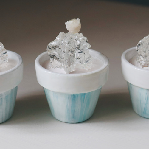 Creema限定 透明なサボテン①(青い鉢) 立体・オブジェ somari to moti