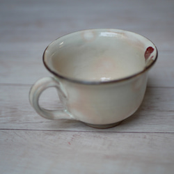 京焼・清水焼　色絵　コーヒーカップ　紅白梅 4枚目の画像