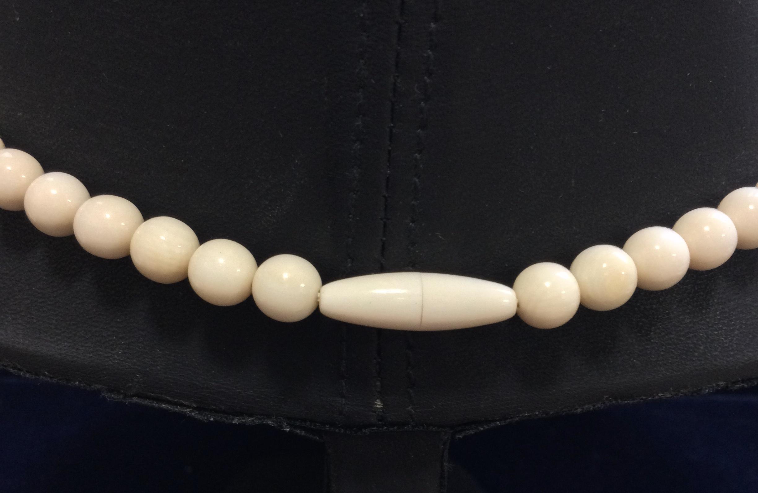 ☆ 本象牙ネックレス　A-35 ※