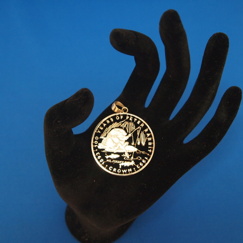 ピーターラビット ジブラルタル1クラウンコインペンダント ネックレス