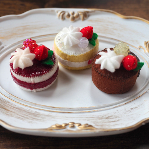 フェルトケーキ3個＆ロールケーキ1個セット 雑貨・その他 RAMERIA 通販