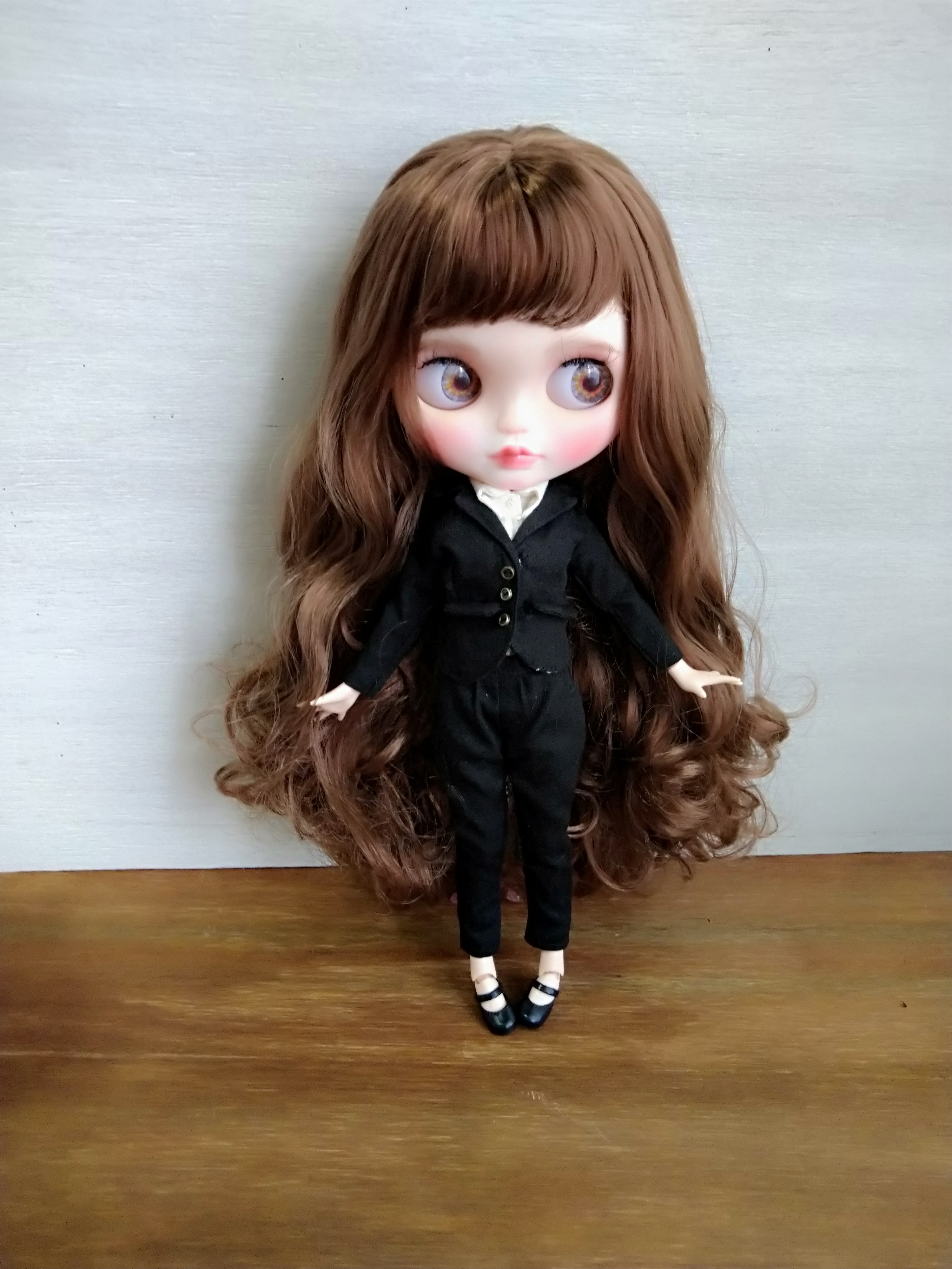 140.※ブライスアウトフィット※1/6ドール※冬服※黒のウール素材のポンチョ 140.※ブライスアウトフィット※1/6ドール※冬服※黒のウール素材の