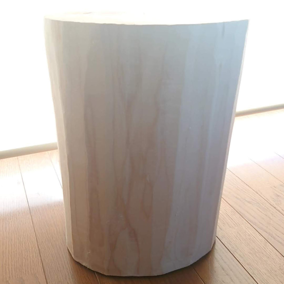 天然木丸太スツール・サイドテーブル・無垢無塗装・オーガニック 2枚目の画像